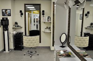 Fashion Plus Beauty Salon