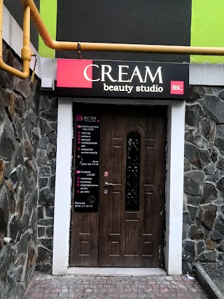 Cream Beauty Studio