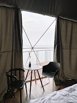 Minimalist. Sea glamping