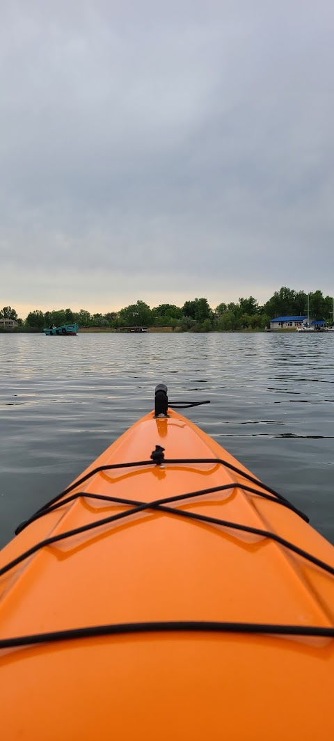 River Club (байдарки, каяки, sup-board)