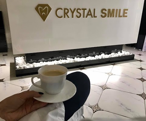 Crystal Smile - стоматологічна клініка