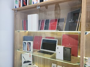 Apple Home - iPhone, iPad, MacBook, AirPods