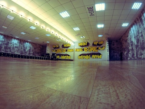 D.Side Dance Studio