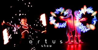 Ortus — неоновое, световое и фаер шоу