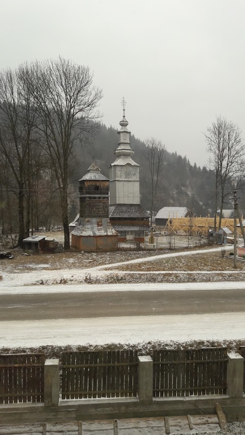 Зимовий та Лiтнiй відпочинок у Карпатах