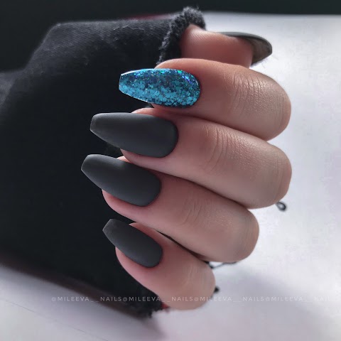 mileeva__nails