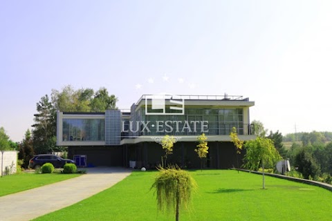 LuxEstate