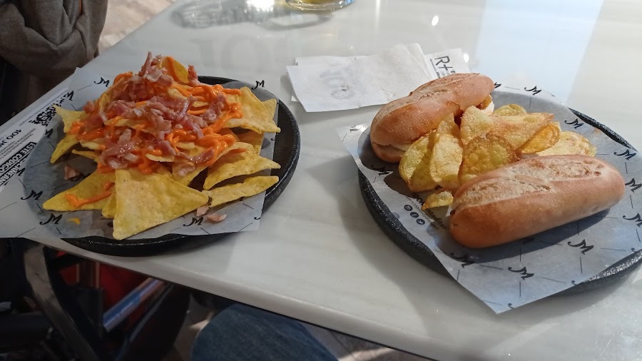 Foto de 100 Montaditos