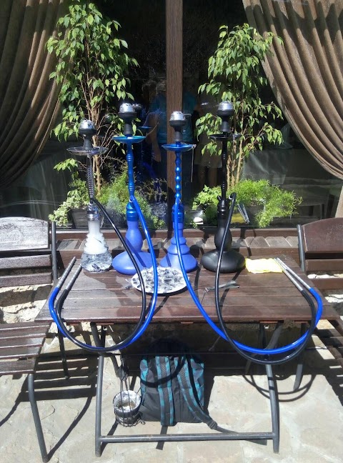 Black Lutsk Hookah Доставка кальяну