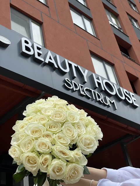 Spectrum beauty house