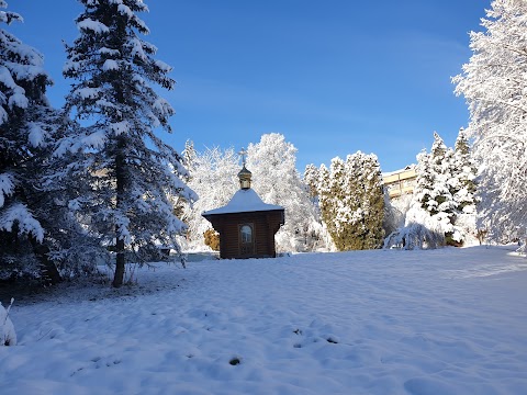 Кришталевий Палац