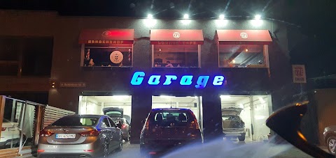 CAFE GARAGE