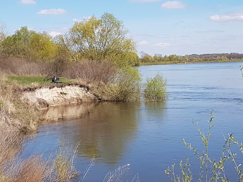 міні-база У Анютки