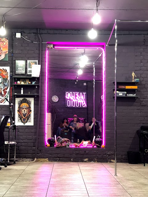 Neon Tattoo Studio