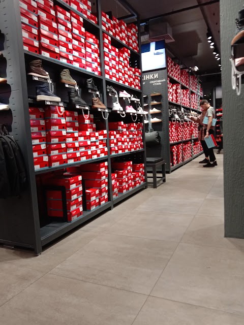 PUMA OUTLET