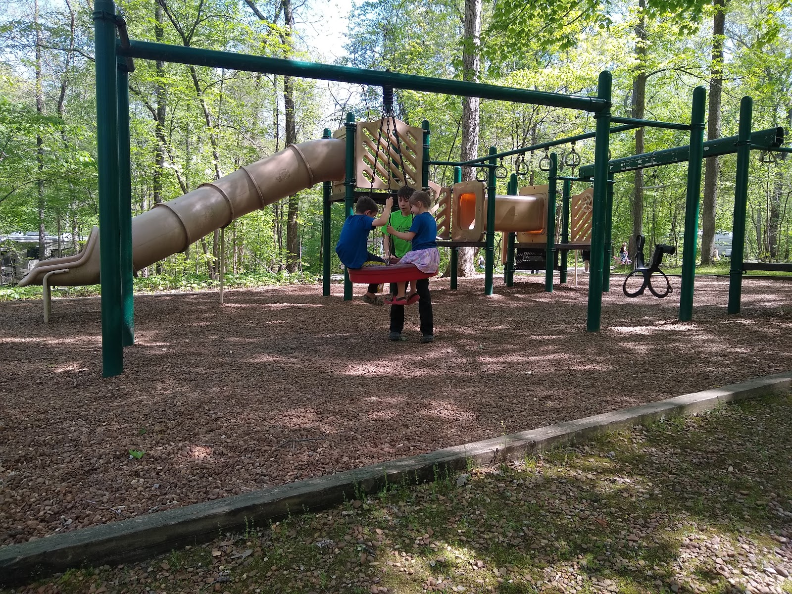 Shawnee/Oak Point Campground-Lake Glendale Rec Area