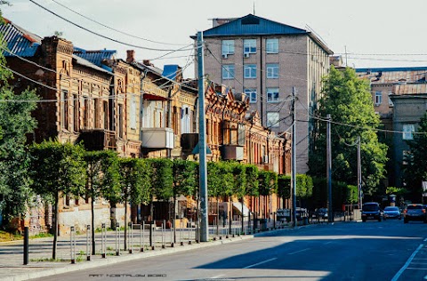 Профессиональный уход за ногтями (аппаратный и медицинский педикюр, маникюр)