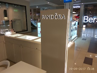 Ювелирный бутик Pandora