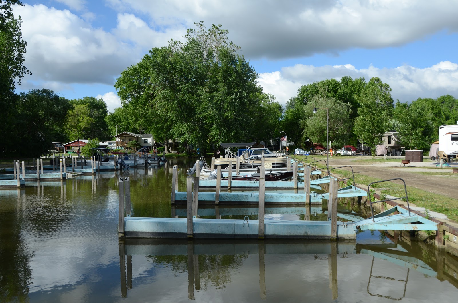 Huron River Valley Resort Marina & Campground