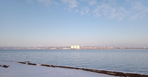 Яхт-Клуб ТОВ “Мис-Південь”