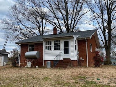 photo of Skywalker Roofing Company