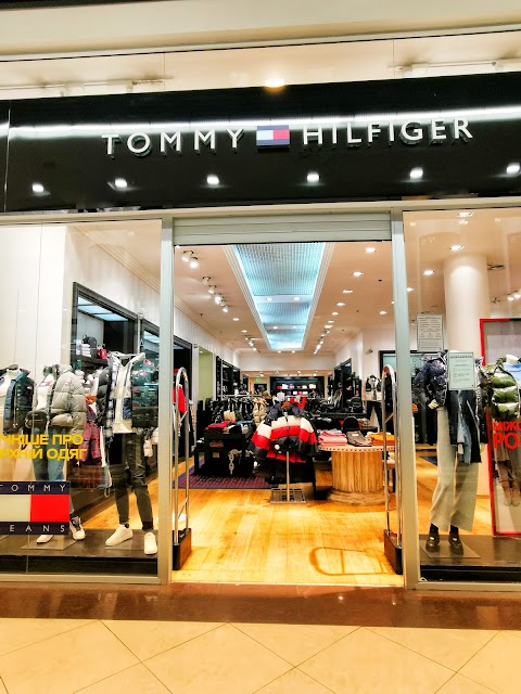 Tommy Hilfiger