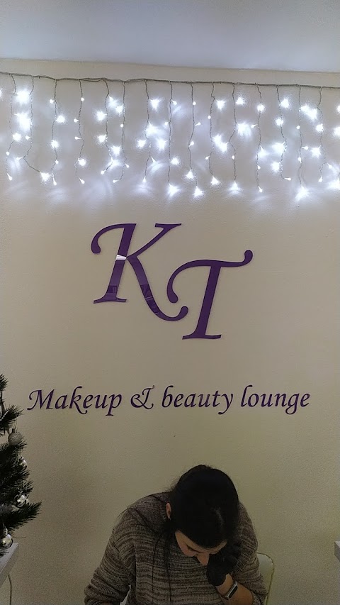 K.T. Makeup & beauty lounge