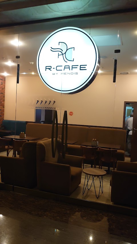 R-Cafe, молочный кошерный ресторан