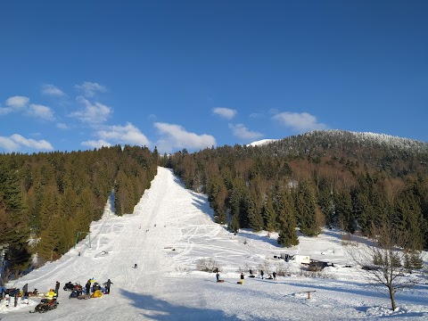 Гірськолижний курорт "Кам'янка Бугельний Витяг"