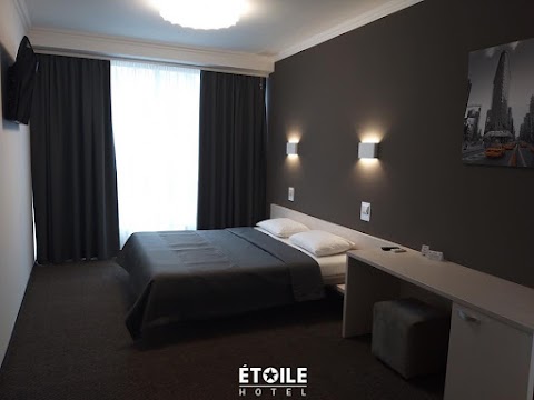 Etoile Hotel