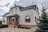 Гостевой дом «Kardash House» г. Сумы | Аренда дома посуточно г. Сумы | Аренда загородный коттедж | Загородный отдых | Сауна | Бассейн | Бильярд | Камин | Беседка | Шашлык на природе