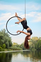 Pole Art studio / Aerial Silks , Stretching & Pole Dance Poltava