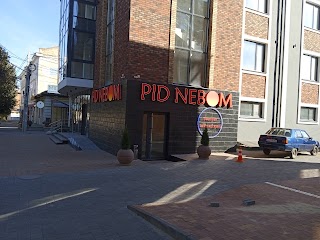 Pid Nebom