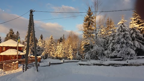 Котедж "Завжди раді"