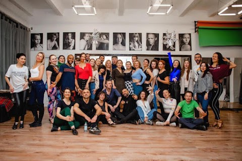 Сальса в Одессе Soul Dance Studio