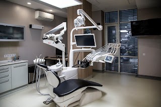 Professional Dental Clinic - Професійна стоматологія