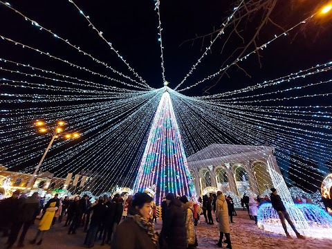 Театральна площа