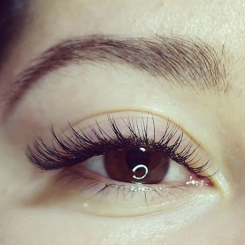 Sandruna lash nail