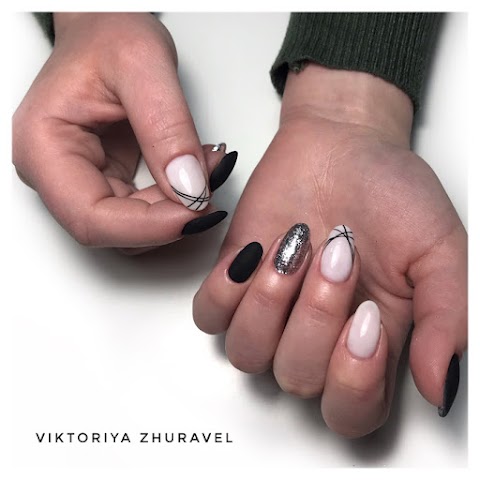 Zhuravel_nail