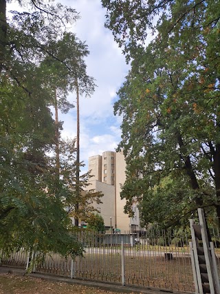 поліклініка радіаційного регістру і консультативної допомоги для дітей