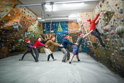 Climbing room