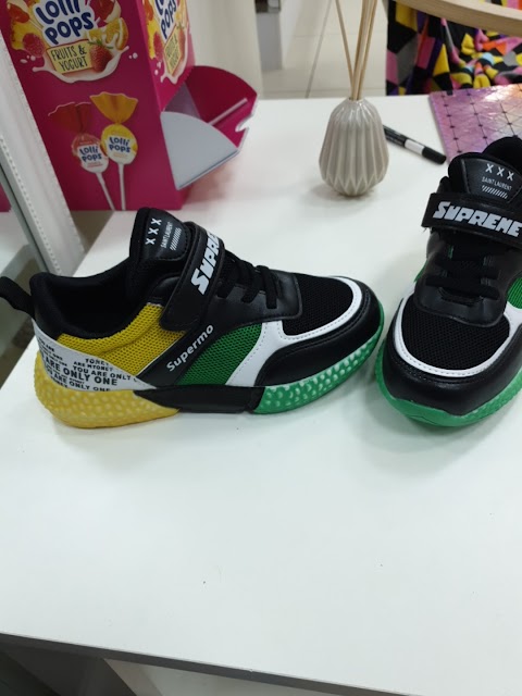 Star kids shoes