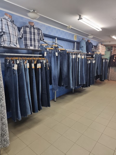 Магазин "Wrangler & Lee jeans"