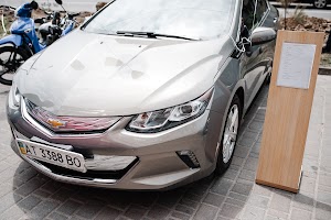 VOLT АВТО - автомобілі з США та Європи