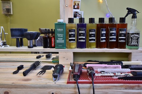 "BARMALEY" III barbershop