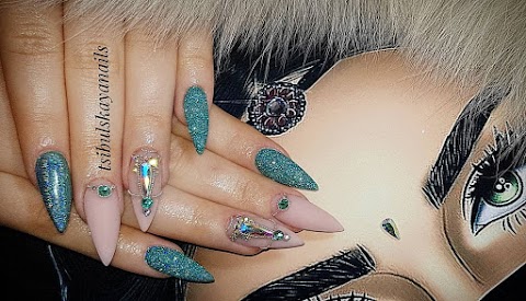 Маникюр в Полтаве Tsibulskaya-nails