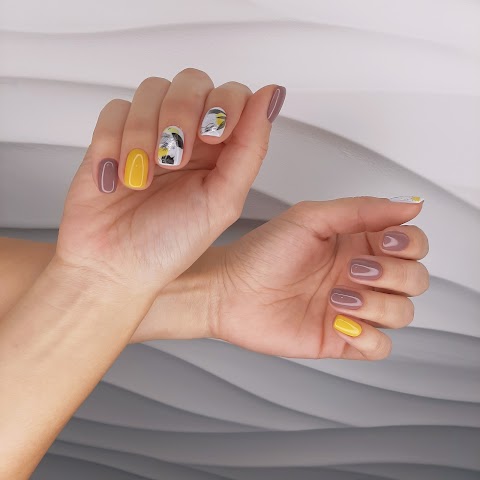 BELOGUROVA NAILS