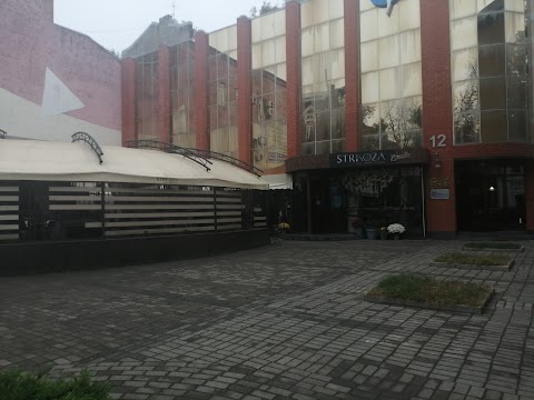 Strikoza Karaoke Hall