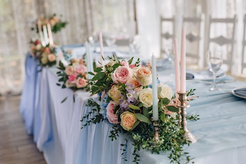 Студия флористики и декора "Кирия". Свадебное оформление, свадебная арка, букет невесты.
