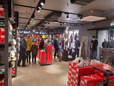 PUMA OUTLET